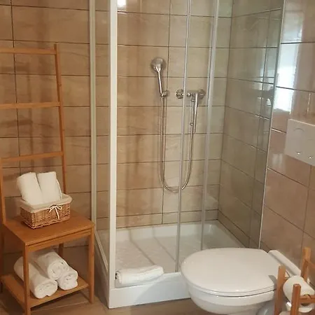 Apartmaji Santomas شقة *