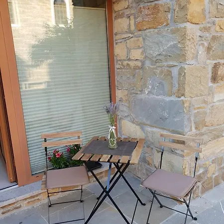 Apartmaji Santomas شقة *